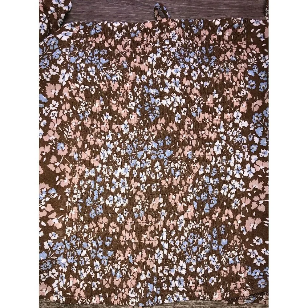 ASTR The Label Top Women's‎ M Brown Floral Puff Sleeve Peasant Ruffle Smocked